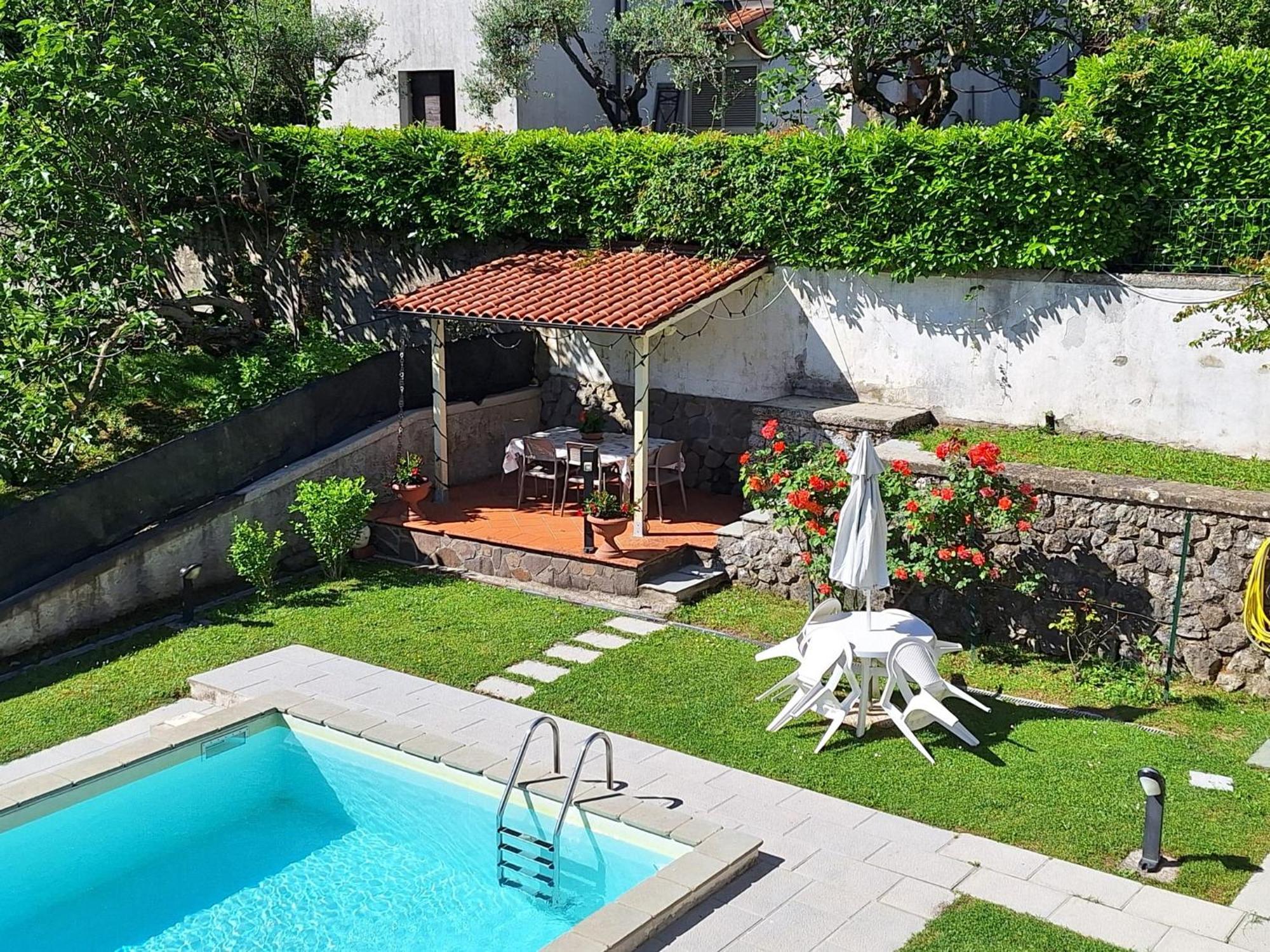 B&B Da Franca Camporgiano Luaran gambar