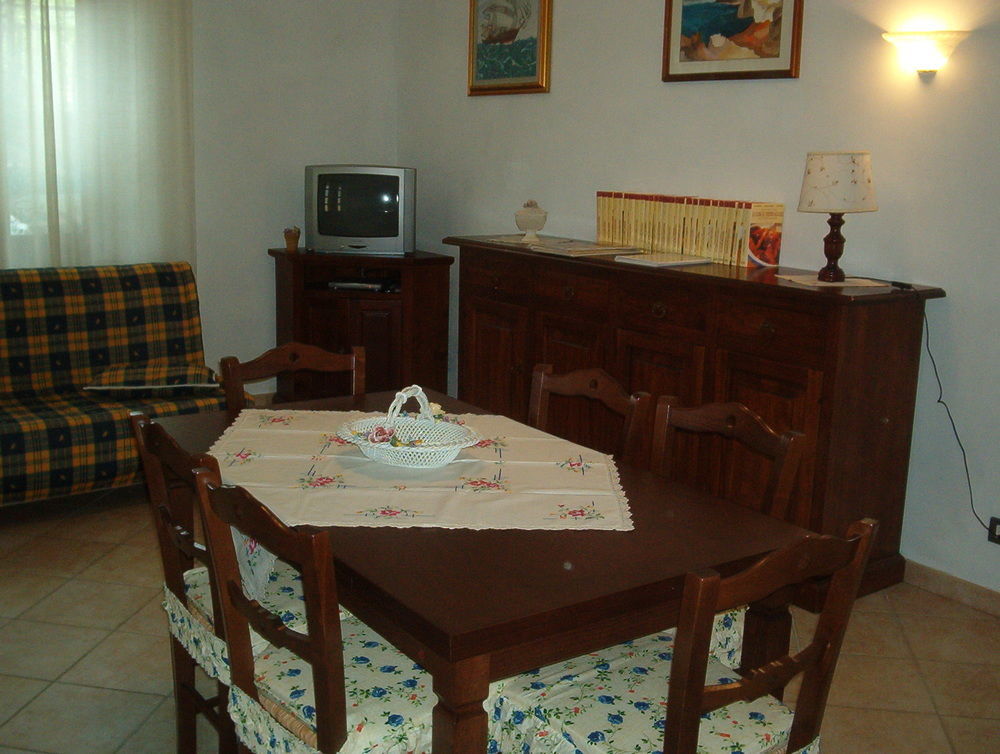 B&B Da Franca Camporgiano Luaran gambar