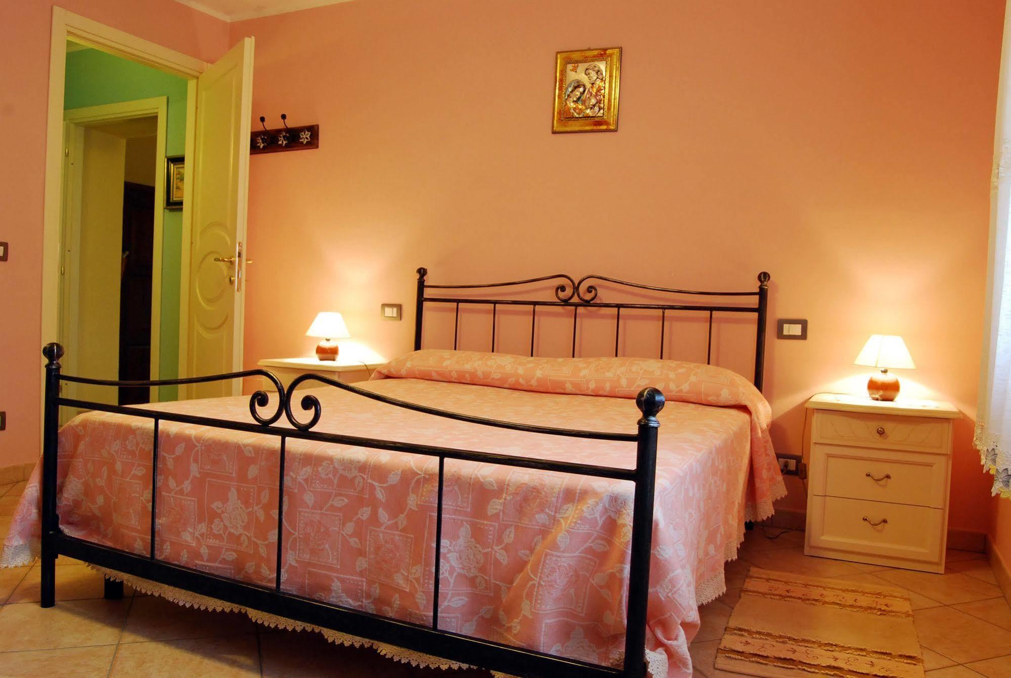 B&B Da Franca Camporgiano Luaran gambar