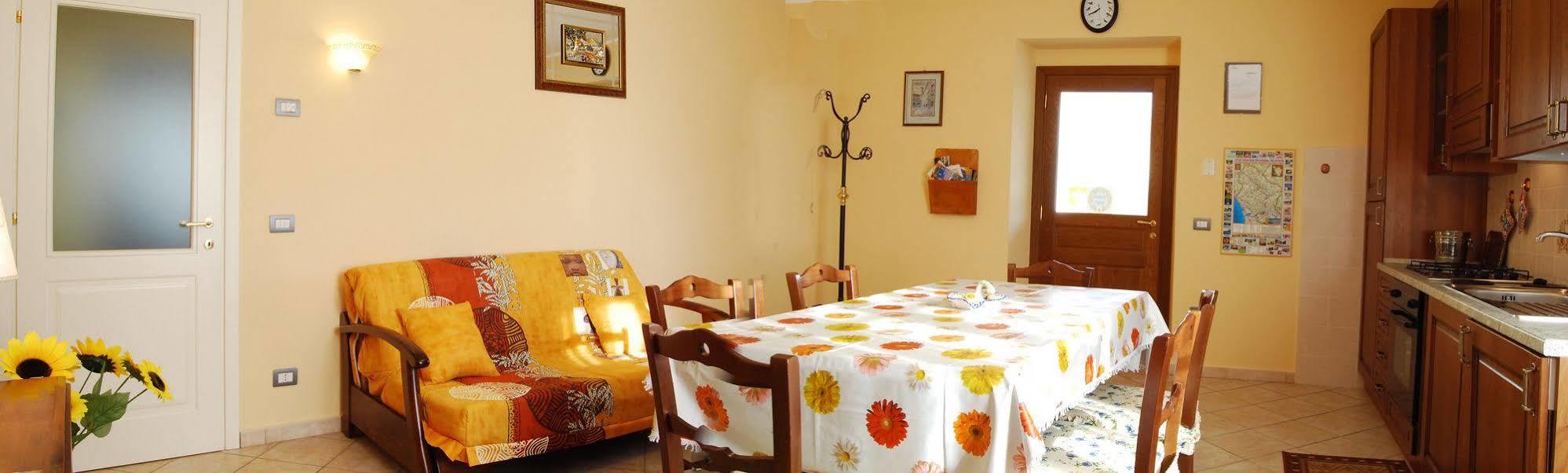 B&B Da Franca Camporgiano Luaran gambar